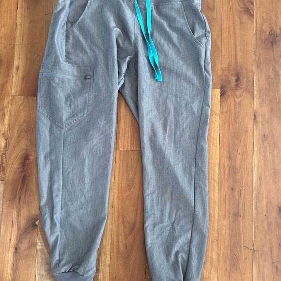 Figs set - Picture 3 of 3